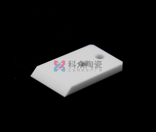 氧化鋁陶瓷件都有哪些分類和特點呢？（圖）