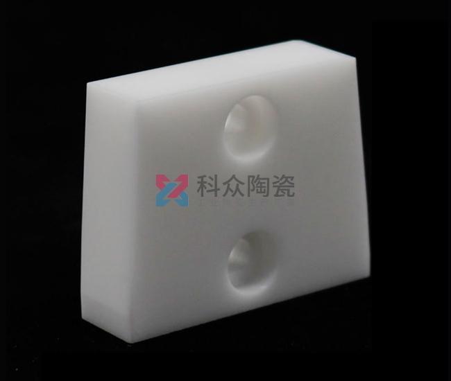 氧化鋯結(jié)構(gòu)陶瓷的優(yōu)勢及應(yīng)用有什么呢？（圖）