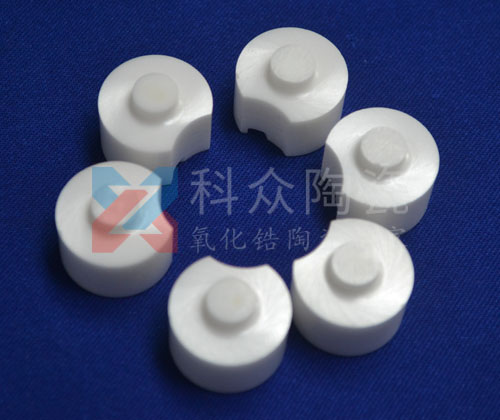 怎樣選擇高質(zhì)量的氧化鋯陶瓷球？