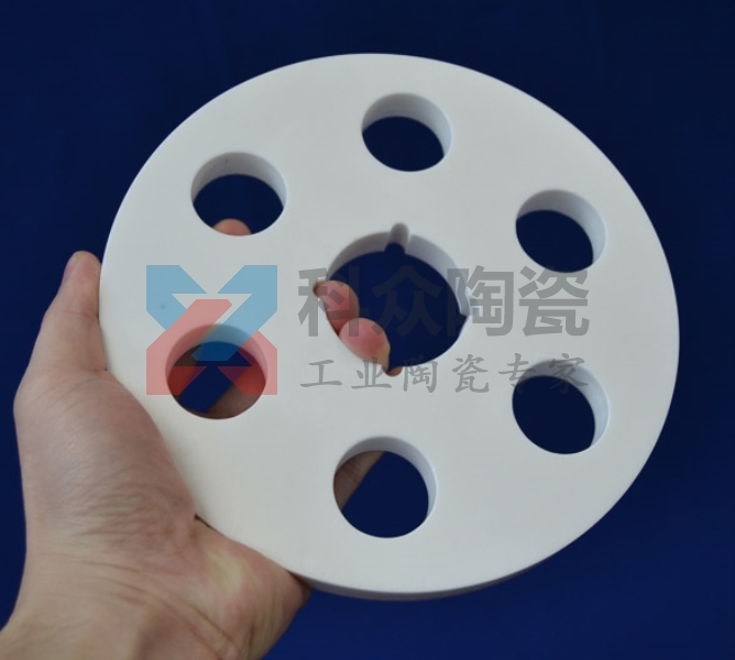 氧化鋯陶瓷研磨后為什么會有精度誤差？